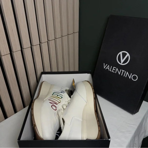 Valentino Women's White Sneakers with Multicolor Logo - Picture 4 of 6